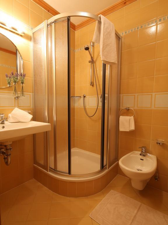 Residence Rose San Candido Exterior foto